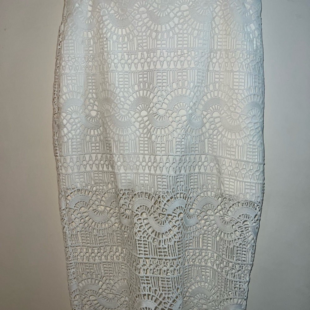 Size 10 Bardot White Long Skirt - Picture 3 of 4